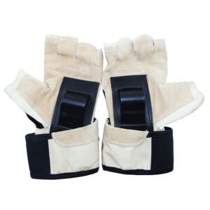Half-finger gloves for skating and skateboarding